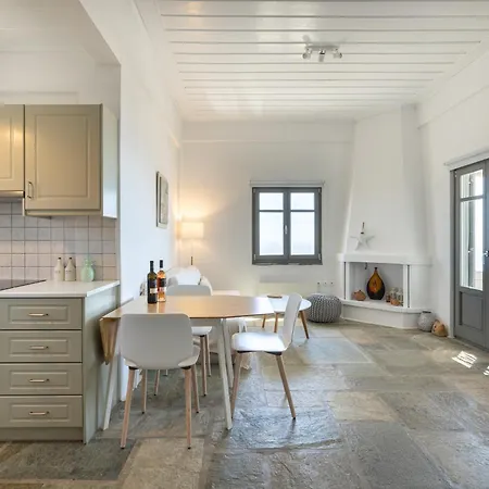 Avra House * קיתנוס