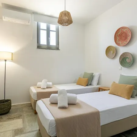 בית נופש Avra House