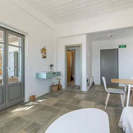 Avra House Ferienhaus